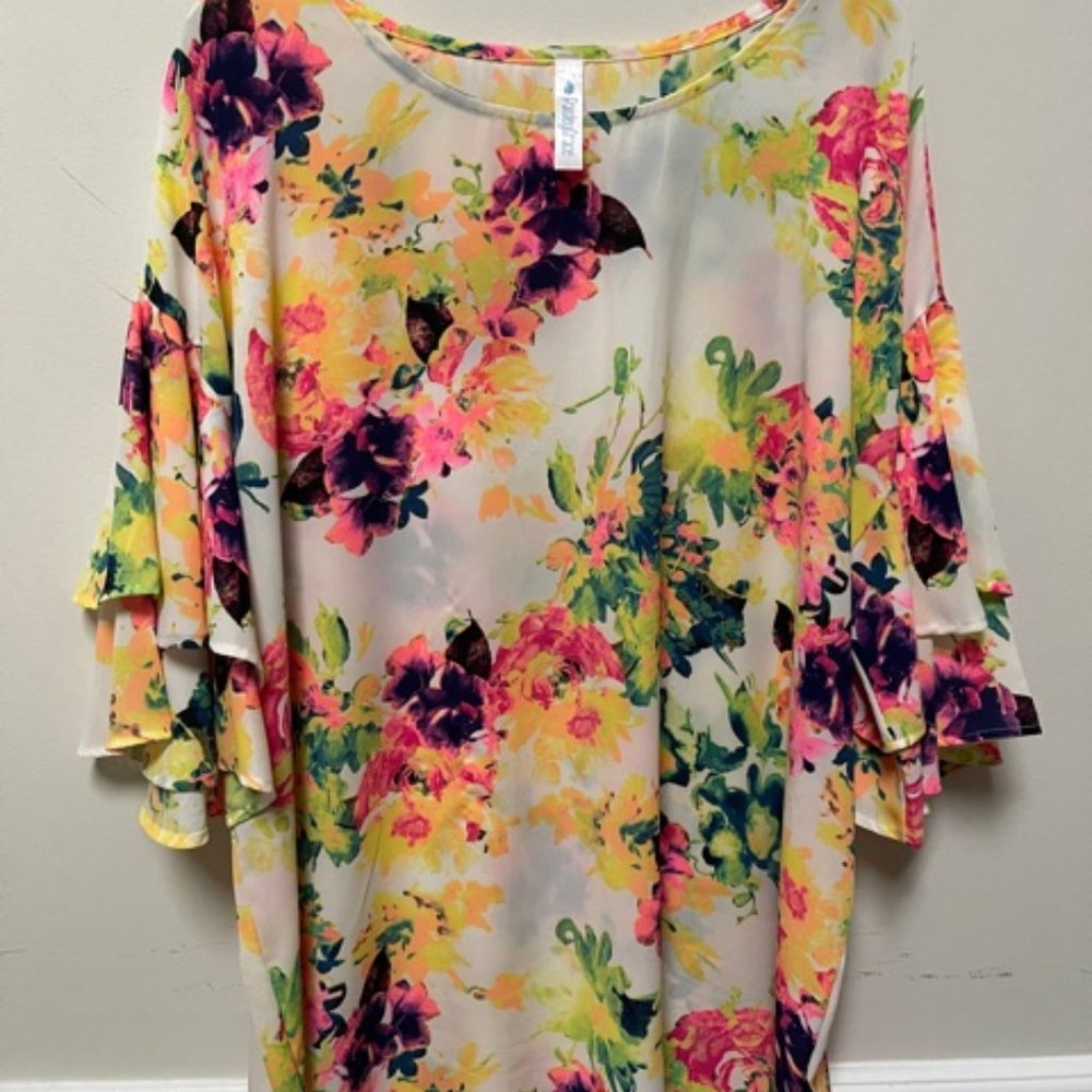 Paisley Grace Boutique Floral Blend Tunic